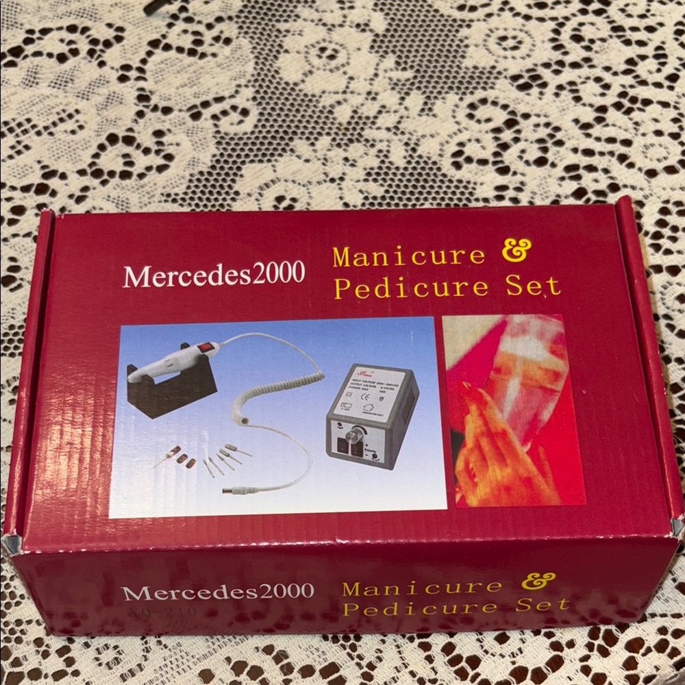 Manicure & Pedicure Set - Red